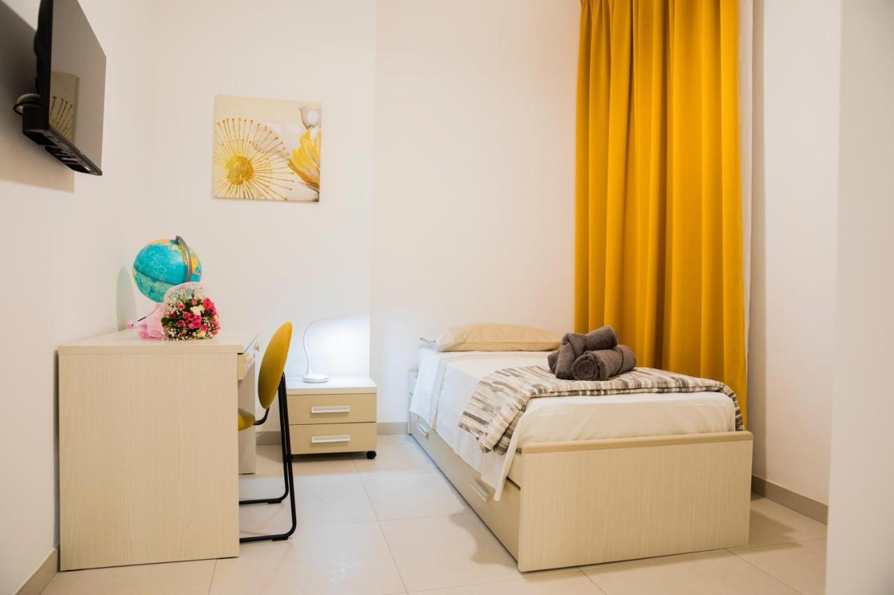Appartamento La Casa Di Ari Napoli Esterno foto