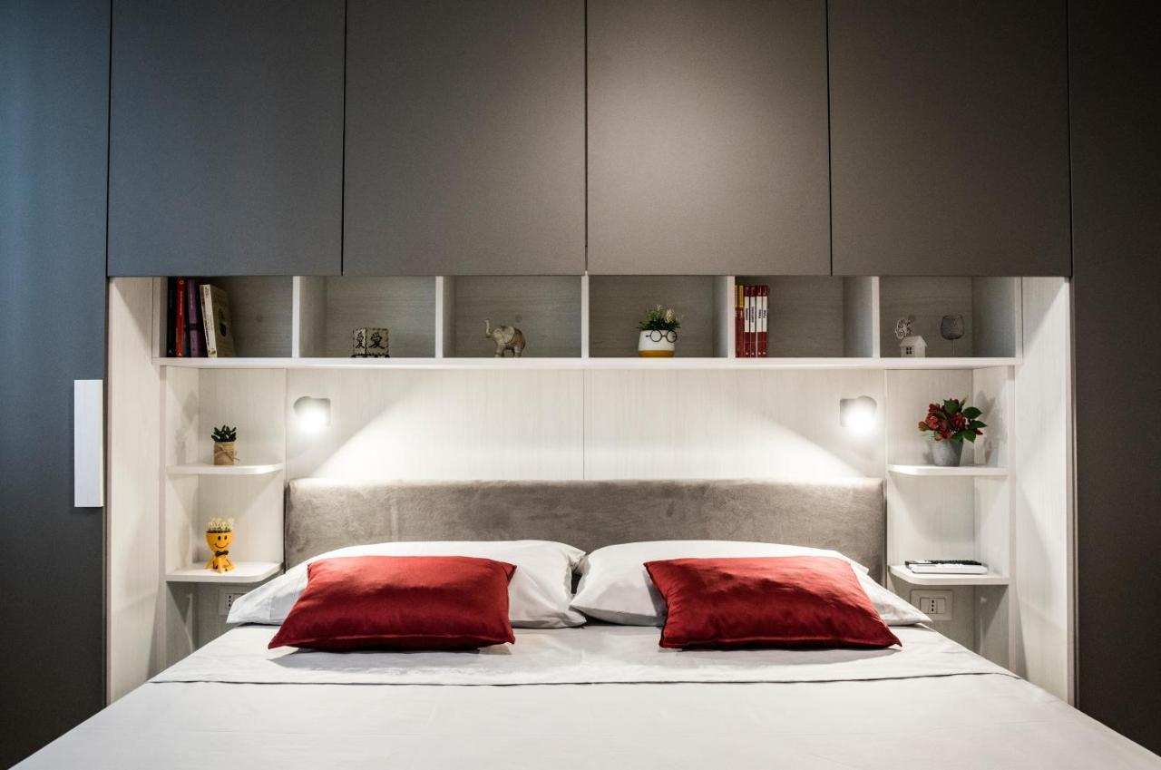 Appartamento La Casa Di Ari Napoli Esterno foto